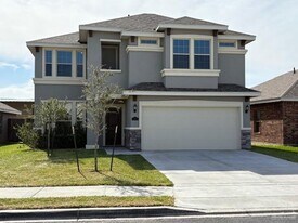 17 N Soñador Dr in Edinburg, TX - Building Photo