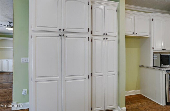 132 Pine Ridge Cir in Brandon, MS - Building Photo - Building Photo