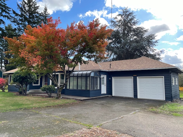 3808 SE Lake Rd in Milwaukie, OR - Building Photo