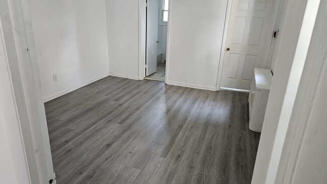 property at 2632 Poplar Street