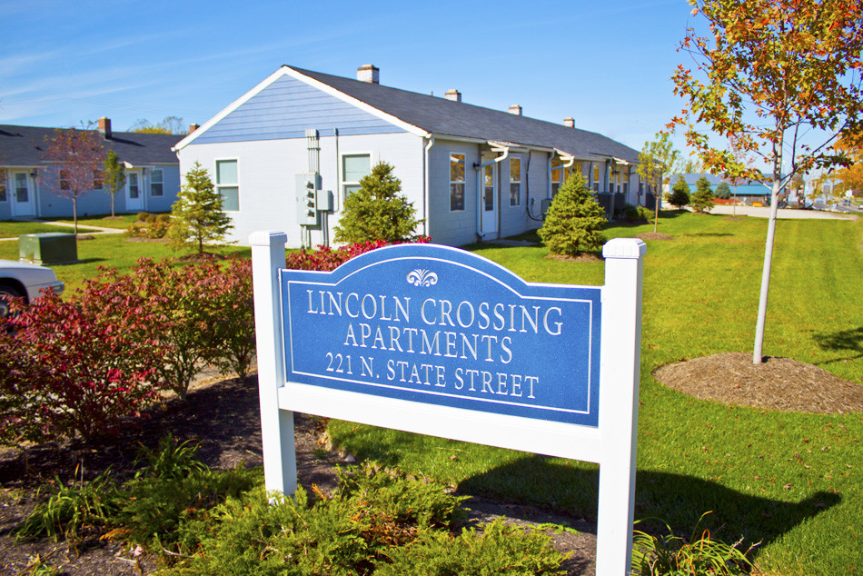 Lincoln Crossings Apartments in Medina, OH - Building Photo