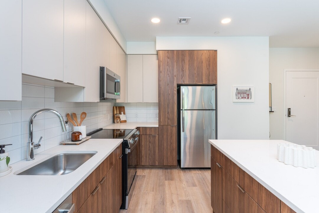 The Devon at Weiss Farm in Stoneham, MA - Building Photo