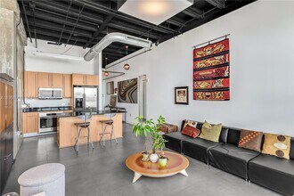 8101 Biscayne Blvd in Miami, FL - Building Photo - Building Photo