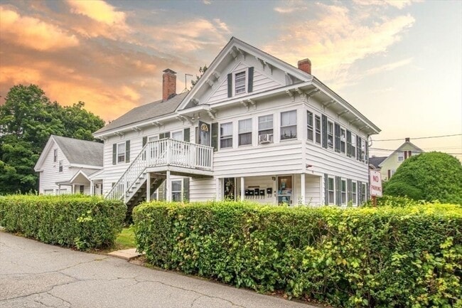 84 Pearl St in Stoughton, MA - Building Photo - Building Photo