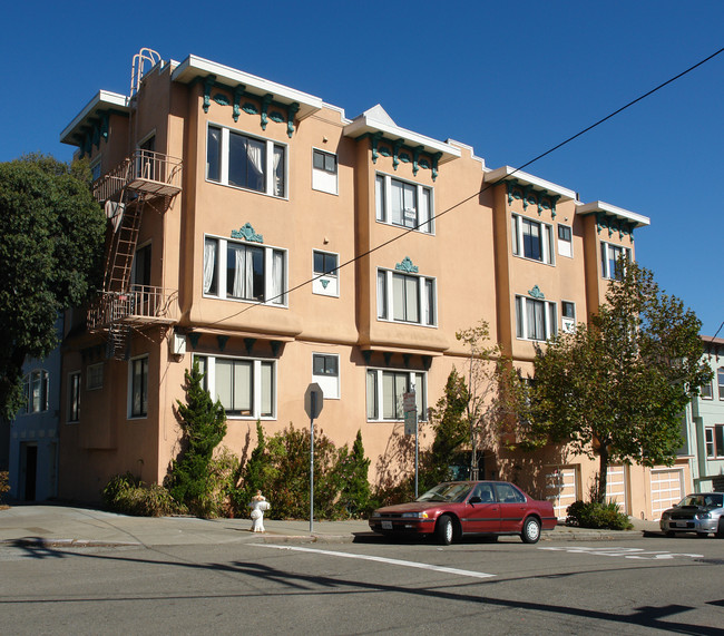 1890 Grove St in San Francisco, CA - Building Photo - Building Photo