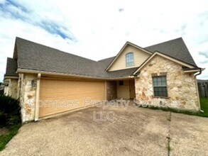 3040 Lippizan St in Waco, TX - Building Photo - Building Photo