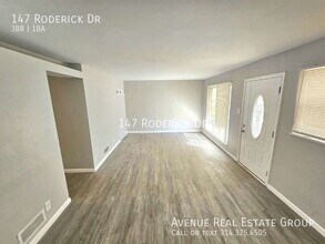 147 Roderick Dr in St. Louis, MO - Building Photo - Building Photo