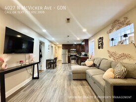 4027 N McVicker Ave in Chicago, IL - Building Photo
