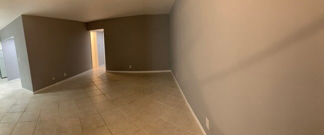 282 Norwich L in West Palm Beach, FL - Building Photo - Building Photo