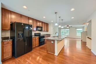 11606 Amaralles Dr in Reisterstown, MD - Building Photo - Building Photo