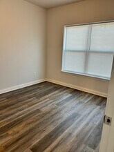 530 Regency Cir, Unit Lake Reba in Richmond, KY - Building Photo - Building Photo