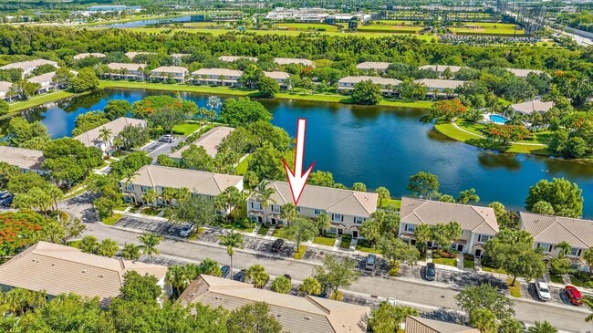 5052 Palmbrooke Cir in West Palm Beach, FL - Building Photo - Building Photo