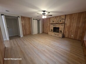 707 W 4th St in Lampasas, TX - Building Photo - Building Photo