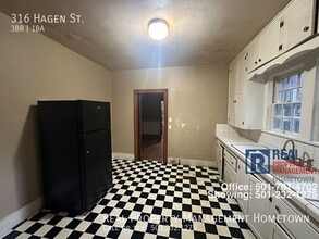 316 Hagen St in Hot Springs, AR - Building Photo - Building Photo