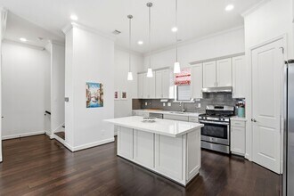 904 W 18th St in Houston, TX - Building Photo - Building Photo