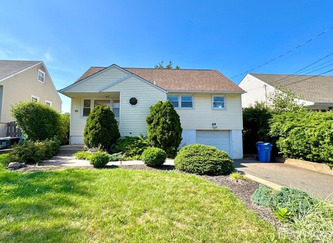 property at 69 Mercer St