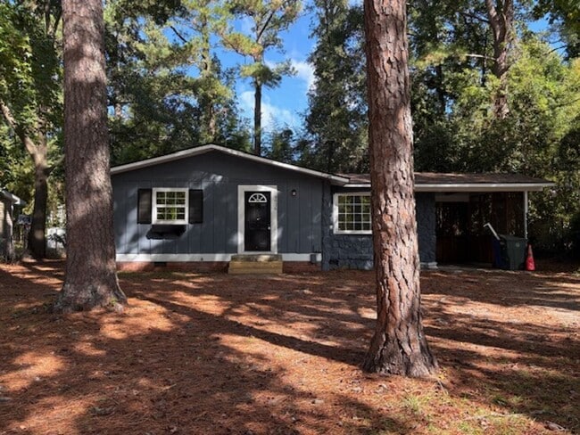 property at 4916 Ashton Rd
