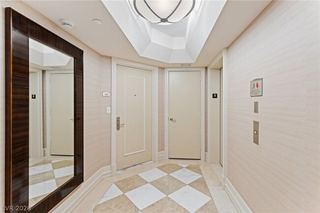 property at 2777 Paradise Rd