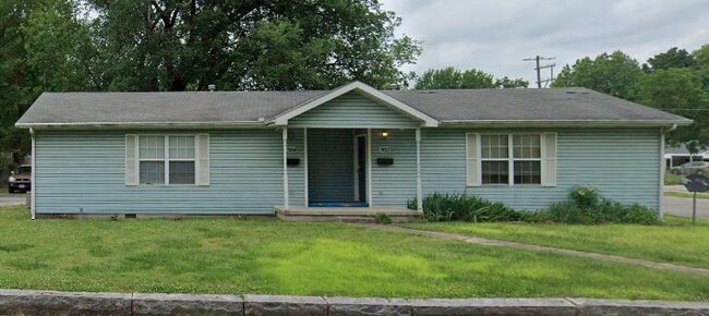 property at 504 S Jackson Ave
