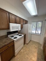 226 Riverbend Dr in Altamonte Springs, FL - Building Photo