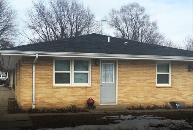 The Cottages of Farnham in Farnhamville, IA - Building Photo - Building Photo