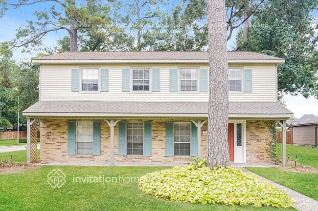 property at 16303 Fox Crossing Ln