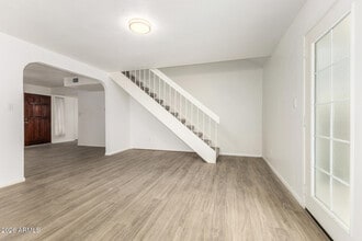 4439 E Hidalgo Ave in Phoenix, AZ - Building Photo - Building Photo