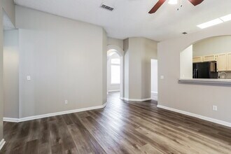 7977 Georgia Jack Ct in Jacksonville, FL - Building Photo - Building Photo