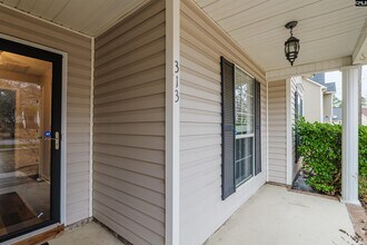 313 Rolling Knoll Dr in Columbia, SC - Building Photo - Building Photo