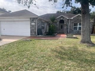 property at 1702 Kemah Oaks Dr