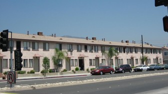 Azusa Metro Apartments