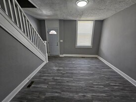 3016 Kenyon Ave in Baltimore, MD - Building Photo