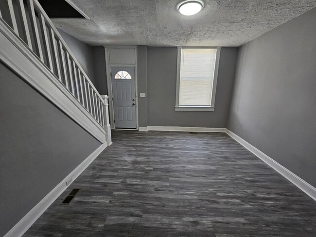 property at 3016 Kenyon Ave