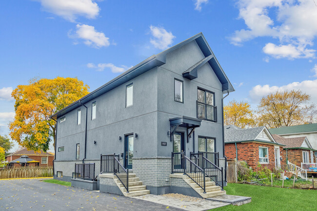 property at 1937 Lawrence Ave W