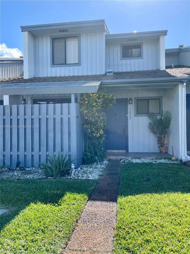 property at 1422 Amanda St