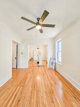 1844 W Grace St, Unit #2E in Chicago, IL - Building Photo - Building Photo