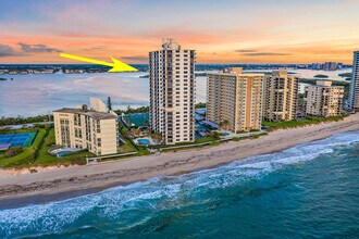 5420 N Ocean Dr in Riviera Beach, FL - Building Photo - Building Photo