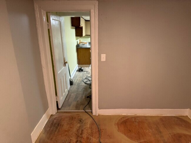 103 Grand St, Unit 3 in Albany, NY - Foto de edificio - Building Photo