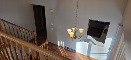 9231 Queens Garden N in Minneapolis, MN - Building Photo - Building Photo