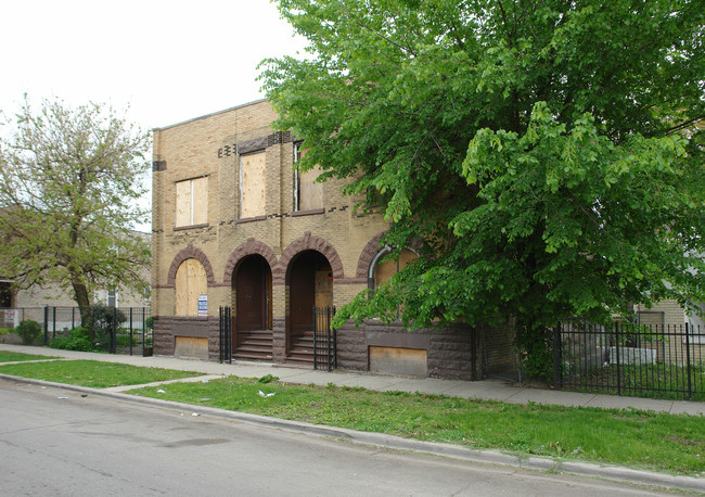 550-552 N Avers Ave in Chicago, IL - Building Photo - Building Photo