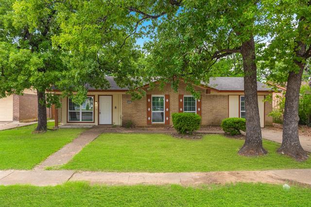 3201 Forestdale Ln in Balch Springs, TX - Building Photo