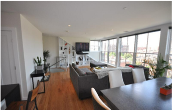 662 Massachusetts Ave, Unit 3 in Boston, MA - Building Photo - Building Photo