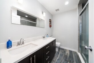 516 Monroe St in Hoboken, NJ - Building Photo - Building Photo