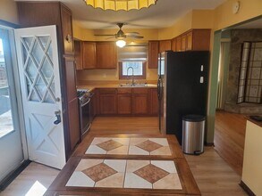 7816 N 80th St in Milwaukee, WI - Building Photo - Building Photo