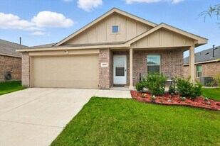 1653 Bluffview Dr in Hutchins, TX - Building Photo
