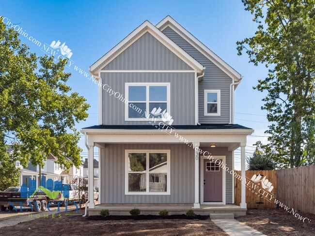 2026 NEW YEAR SPECIAL! No App Fee! Newly Built 3 Bedroom 2.5 Bathroom Franklinton Home! in Columbus, OH - Building Photo - Building Photo