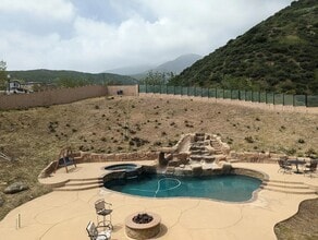 4559 Foxborough Dr in Fontana, CA - Building Photo - Building Photo