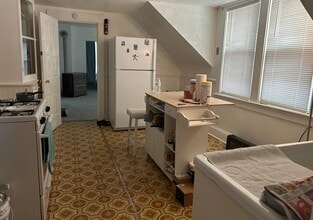 6701 Hope Ave, Unit Up in Cleveland, OH - Building Photo - Building Photo