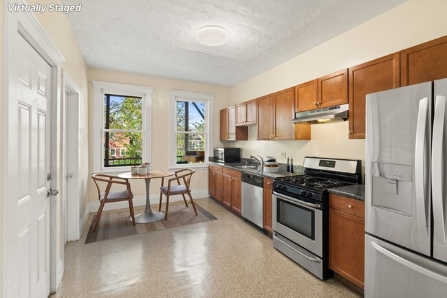 86 Winthrop St in Boston, MA - Building Photo - Building Photo