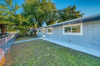 543 NW 58th St in Miami, FL - Building Photo - Building Photo